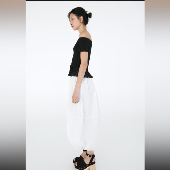 Zara Black Matching Off-The-Shoulder Top - Size Small - NWT - Picture 4 of 10